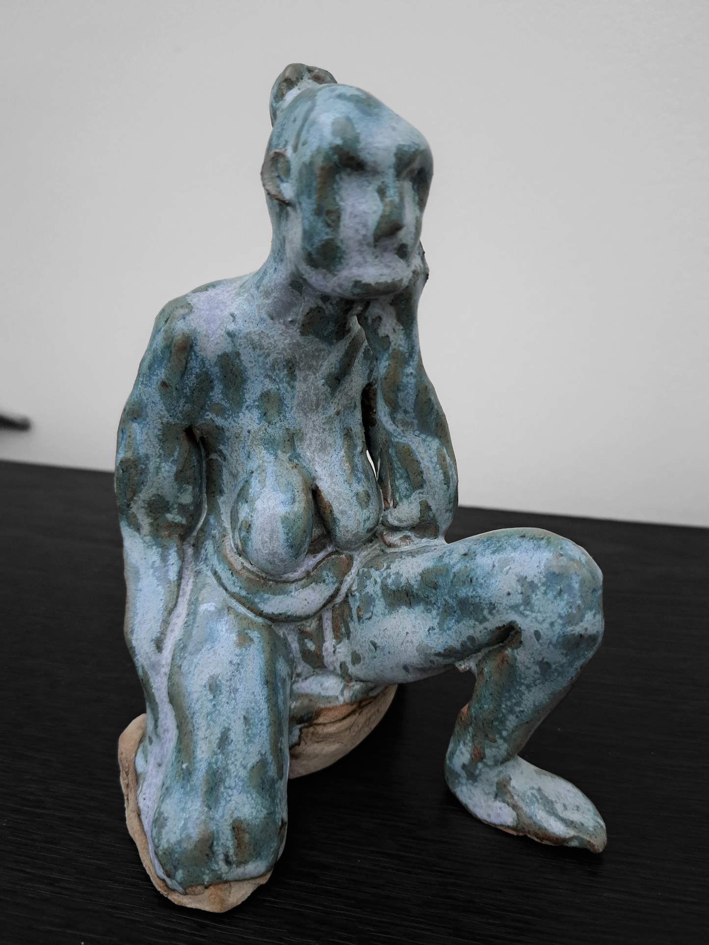 Nude Sitter